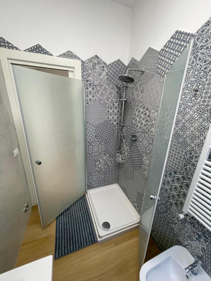 Bauhaus - Sleepwithme - Free Parking - Free Braeakfast - Very Friendly Staff Pisa Exterior foto